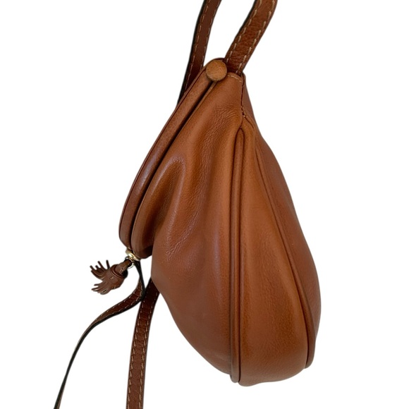 Bottega Veneta Vintage Leather Tassel Crossbody Bag - Picture 7 of 14